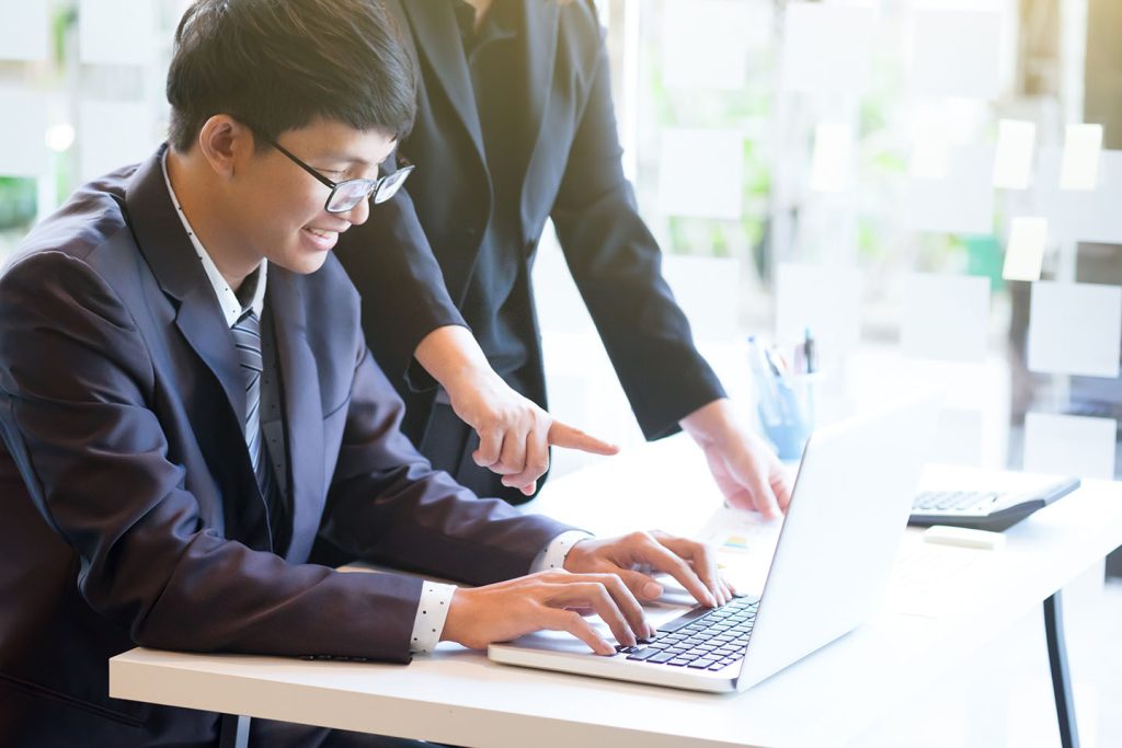 business-people-meeting-discuss-situation-market